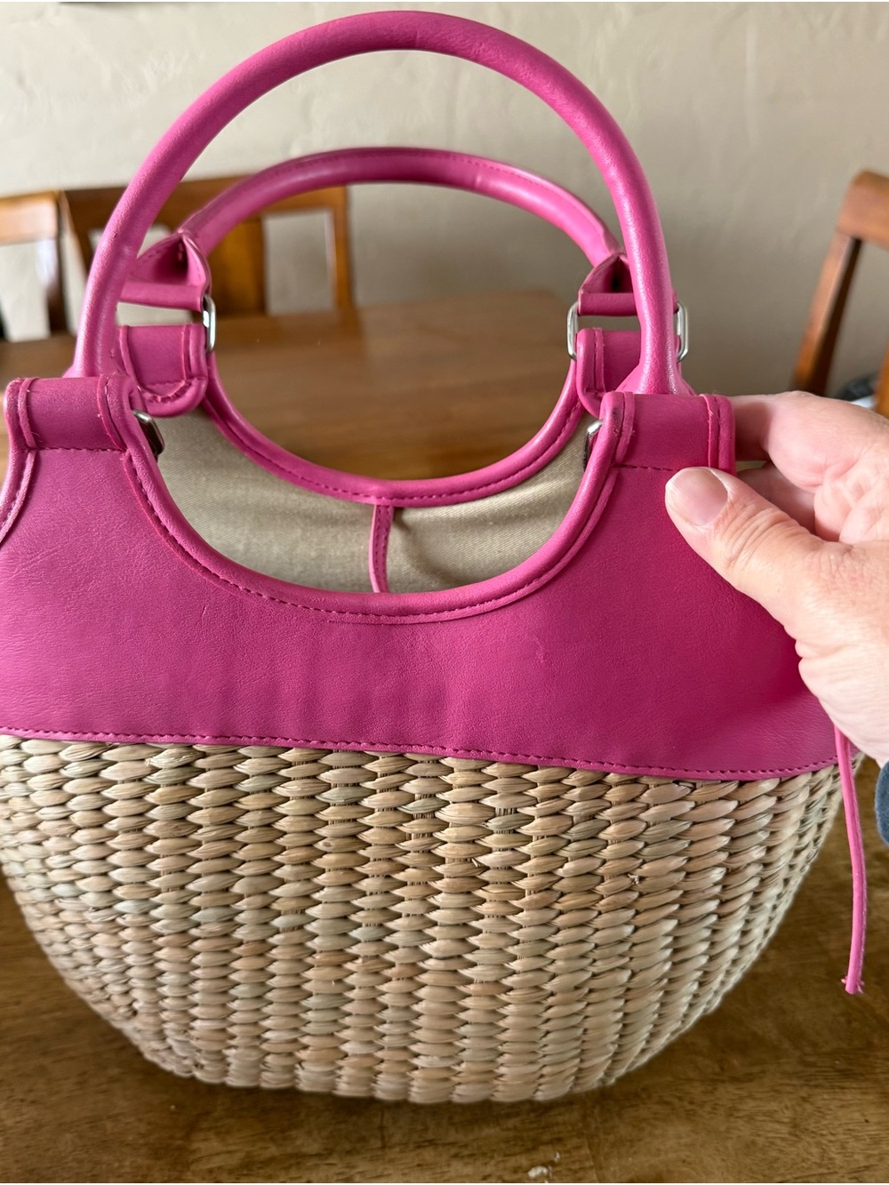 Vintage Banana Republic Pink & Straw Woven Handbag Purse Tote Basket Style Bag